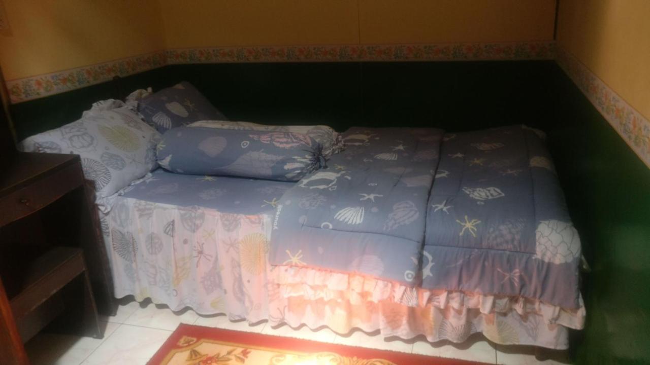 Homestay Arya Mangunan Бантул Экстерьер фото