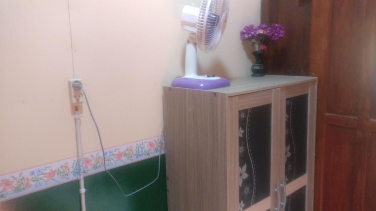Homestay Arya Mangunan Бантул Экстерьер фото